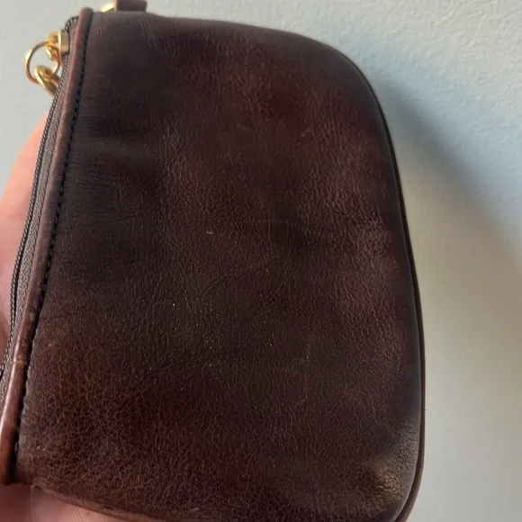 Vintage Coach Leather Wristlet - Picture 3 of 13